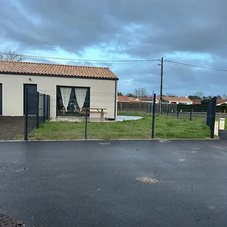 Le Meuble D Emma Casa de Férias Saint-Jean-de-Monts